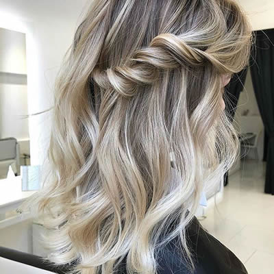 Hairstyles for Weddings The new half updo