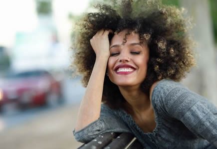 Como cuidar el cabello afro